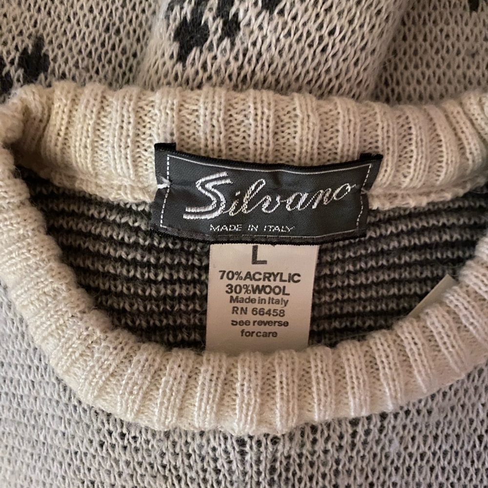 Vintage 90s Eskimo Snowflakes Ugly Christmas Wool Sweater by Silvano. Size L. - Picture 5 of 5